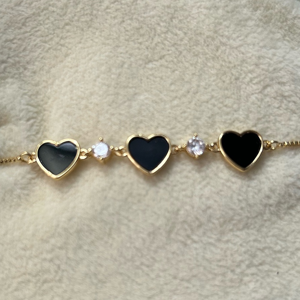 EYE CANDY LUXE Delicate Gold Black Bracelet Heart Gift Cottagecore